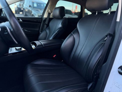 Used 2023 Genesis G80 2.5T image 10