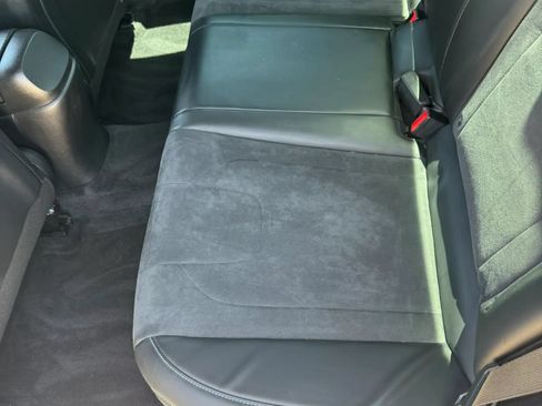Used 2022 Hyundai Elantra N FWD image 34