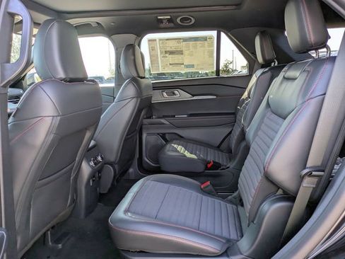 New 2026 Ford Explorer ST-Line AWD/4WD image 14