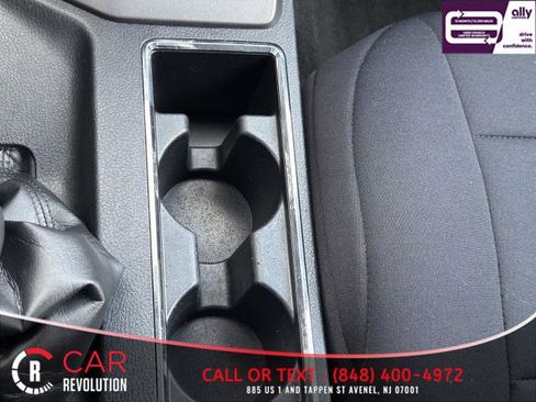 Used 2020 Toyota Tacoma TRD Off-Road image 39