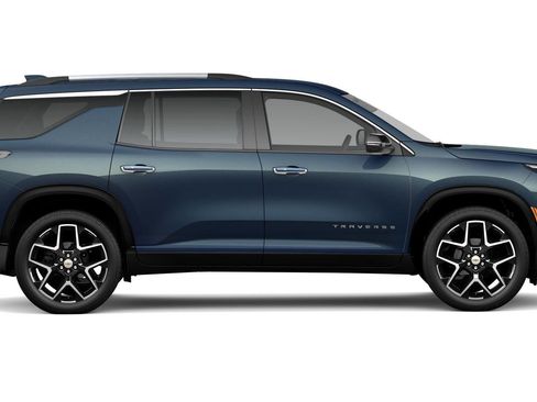 New 2026 Chevrolet Traverse High Country image 3