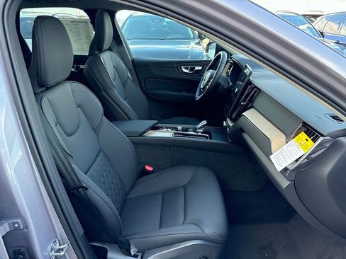 New 2026 Volvo XC60 B5 Core AWD/4WD image 13