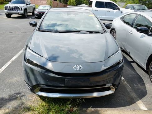 Used 2026 Toyota Prius Plug-In Hybrid w/ Limited Premium Package FWD image 4