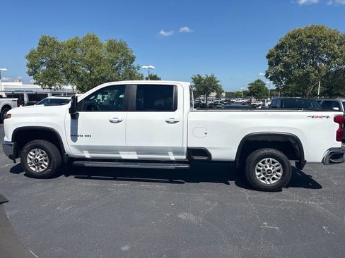 Used 2025 Chevrolet Silverado 2500 LT w/ Convenience Package AWD/4WD image 7