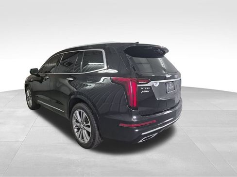 Used 2020 Cadillac XT6 Premium Luxury image 8