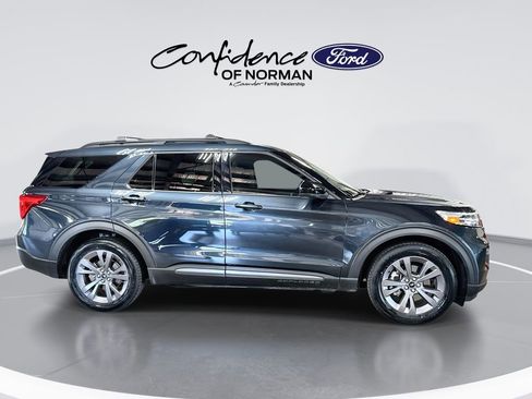 Used 2023 Ford Explorer XLT w/ Equipment Group 202A RWD image 10