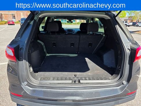 Used 2021 Chevrolet Equinox LS image 32