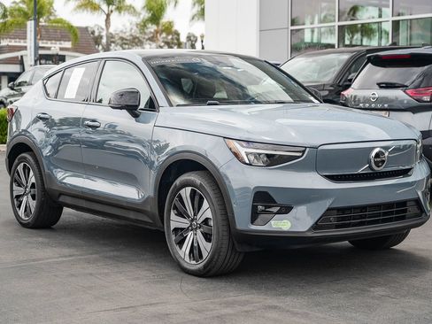 Used 2023 Volvo C40 P8 Recharge Plus AWD/4WD image 5