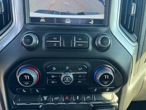 Used 2023 Chevrolet Silverado 2500 LTZ image 20