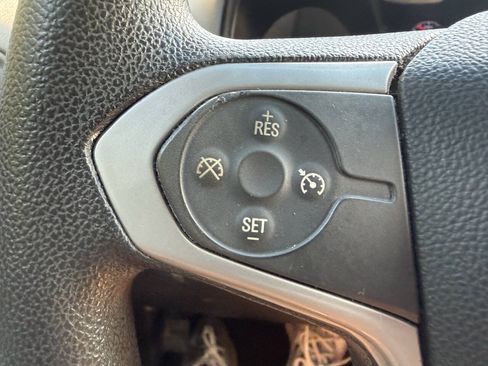 Used 2020 Chevrolet Colorado W/T w/ WT Convenience Package AWD/4WD image 3