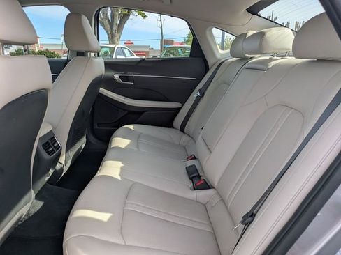 Certified 2021 Hyundai Sonata Limited FWD image 13