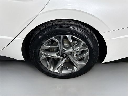 Certified 2022 Hyundai Sonata SEL w/ Convenience Package image 33