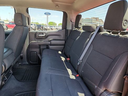 Used 2022 Chevrolet Silverado 1500 Custom RWD image 5