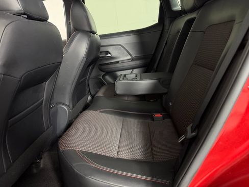 Used 2025 Nissan Kicks SR FWD image 24