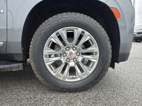 Used 2021 GMC Yukon XL Denali image 34