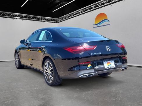 Used 2025 Mercedes-Benz CLA 250 image 7
