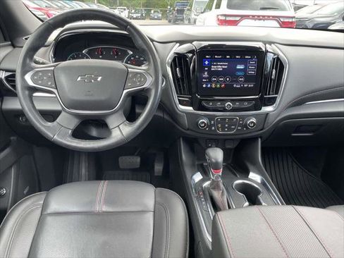 Used 2023 Chevrolet Traverse RS image 15