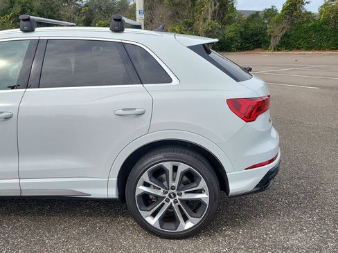 Used 2020 Audi Q3 2.0T Prestige w/ Prestige Package image 4