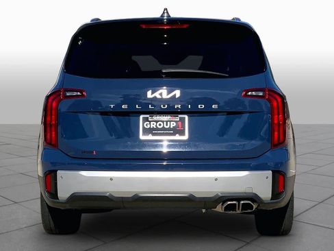 Used 2024 Kia Telluride S FWD image 5