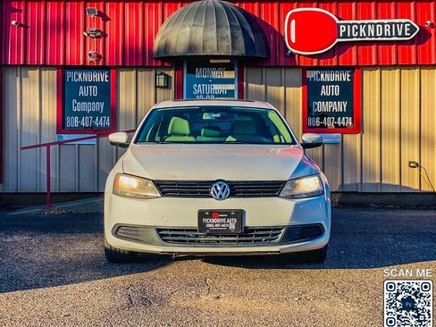 Used 2012 Volkswagen Jetta SE image 3