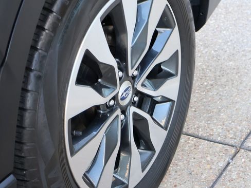 Used 2023 Subaru Outback Touring XT image 40