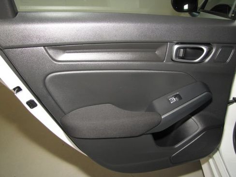 Certified 2023 Honda Civic Sport image 12