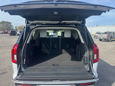 New 2026 Ford Expedition Max Platinum w/ Driver's Package image 19