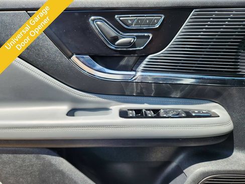 Used 2020 Lincoln Corsair AWD w/ Equipment Group 101A image 12