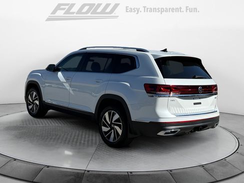 New 2026 Volkswagen Atlas SEL image 5