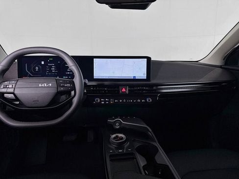 New 2025 Kia EV6 Wind image 26