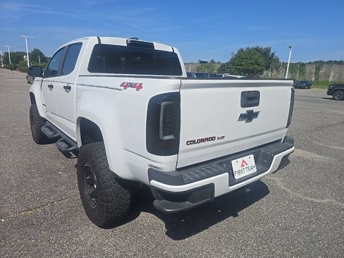 Used 2019 Chevrolet Colorado LT w/ Redline Special Edition AWD/4WD image 7