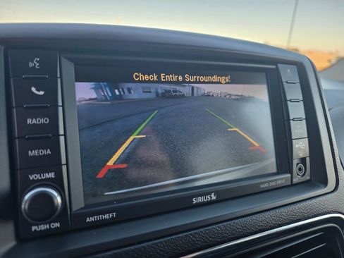 Used 2020 Dodge Grand Caravan SE w/ UConnect Hands-Free Group image 19