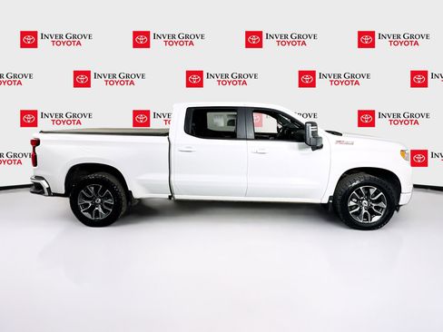 Used 2023 Chevrolet Silverado 1500 RST image 4