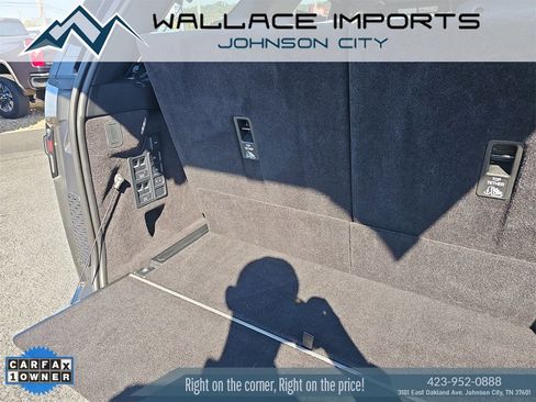 Used 2023 Land Rover Discovery HSE R-Dynamic image 53