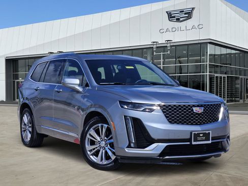 Certified 2025 Cadillac XT6 Premium Luxury FWD image 1