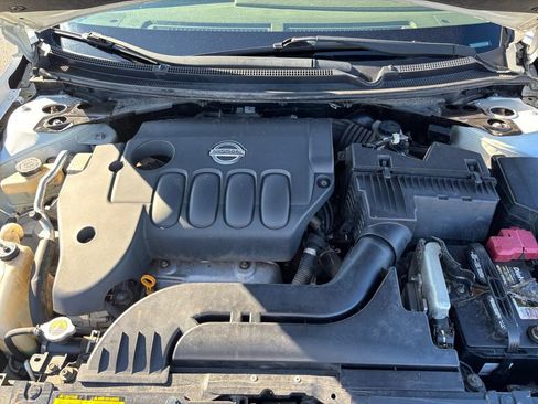 Used 2010 Nissan Altima 2.5 S w/ Convenience Plus Pkg image 25