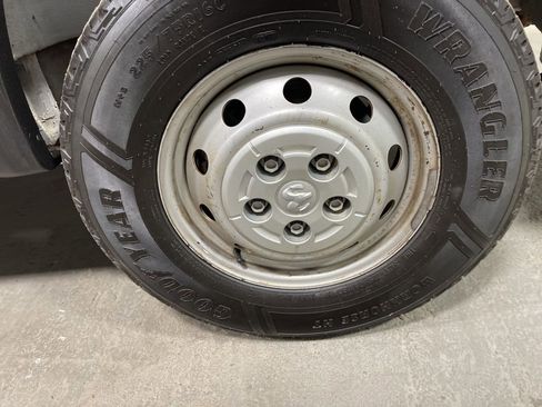 Used 2023 RAM ProMaster 2500 FWD image 38