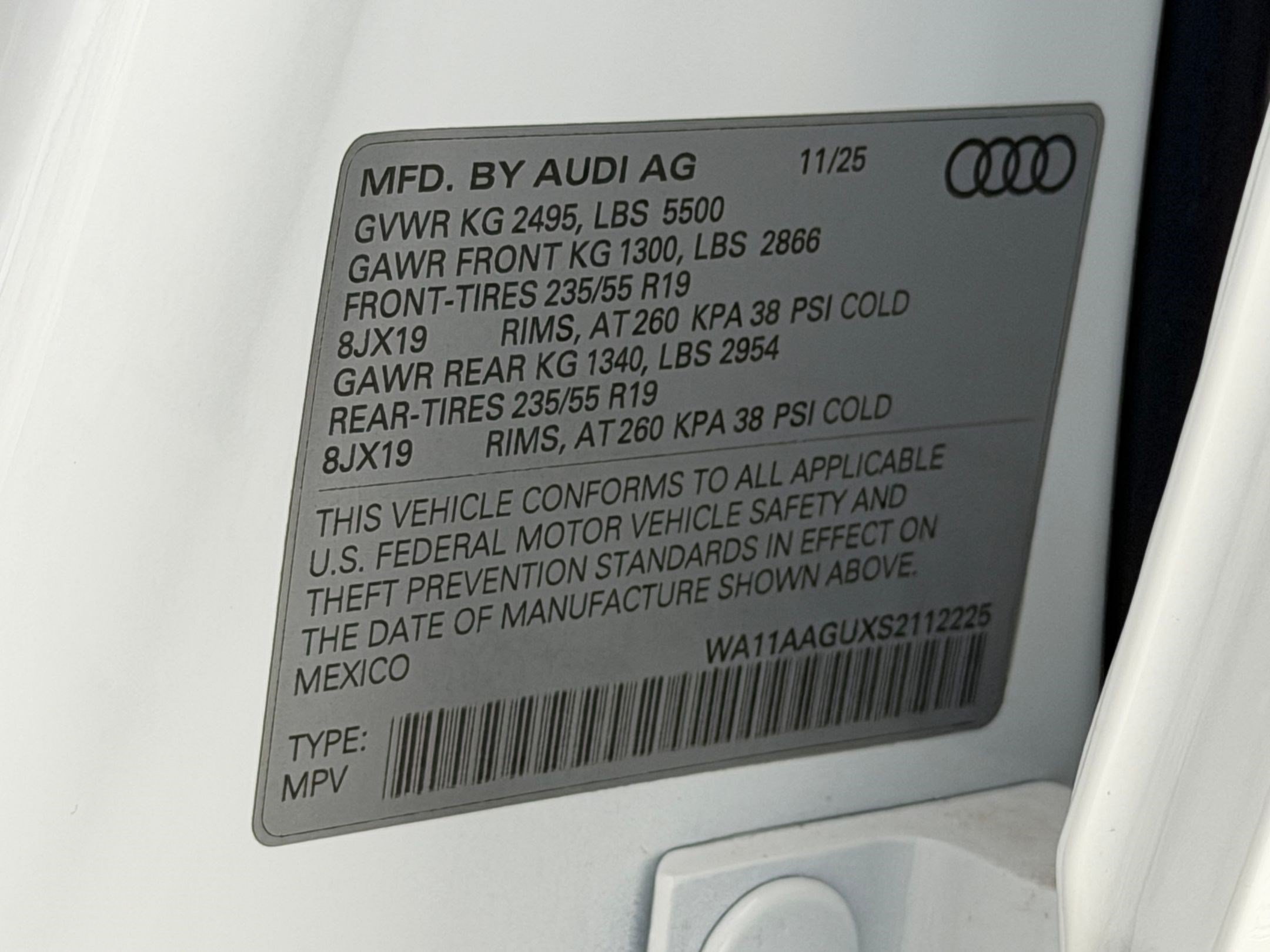 Used 2025 Audi Q5 Premium w/ Convenience Package AWD/4WD image 27