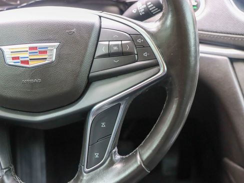 Used 2019 Cadillac XT5 Premium Luxury w/ Driver Assist Package FWD image 30