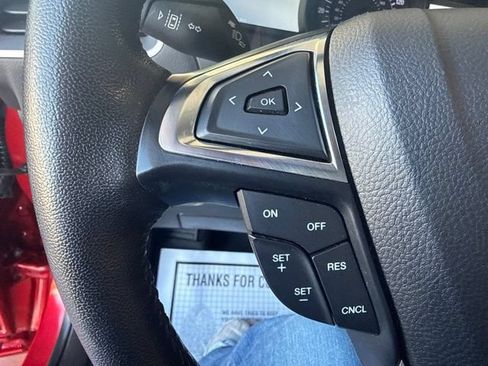 Used 2022 Ford Edge SEL w/ Convenience Package AWD/4WD image 15