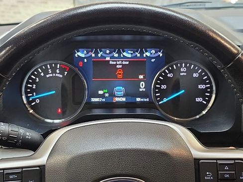 Used 2023 Ford Expedition Max XLT image 19