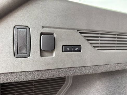 Used 2024 Lincoln Nautilus Black Label w/ Jet Appearance Package (87T) image 42