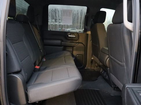 Used 2025 Chevrolet Silverado 2500 Custom w/ Custom Value Package image 14