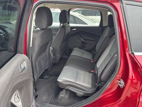 Used 2016 Ford Escape SE image 7