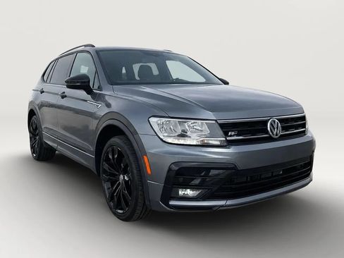 Used 2021 Volkswagen Tiguan SE R-Line AWD/4WD image 1