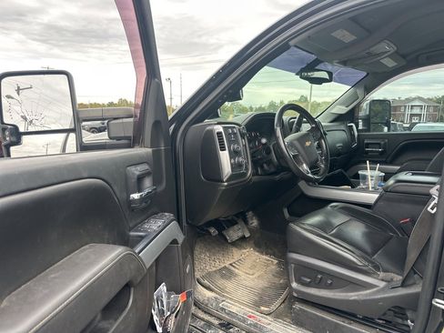 Used 2017 Chevrolet Silverado 2500 LTZ w/ Duramax Plus Package image 8