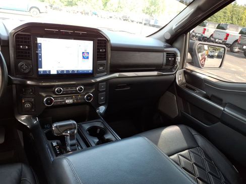 Used 2022 Ford F150 XLT w/ Equipment Group 302A High AWD/4WD image 18