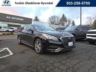 Used 2017 Hyundai Sonata Limited w/ Ultimate Package 02 video 1