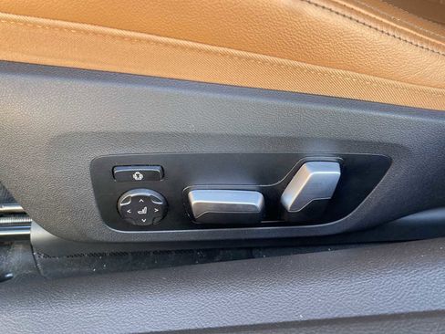 Used 2021 BMW 440i xDrive Coupe w/ Premium Package image 21