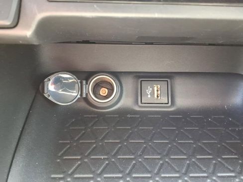 Used 2024 Toyota RAV4 XLE FWD image 13